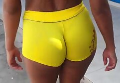Hermosa chica teniendo divertido con xxx brasil xxx su coño